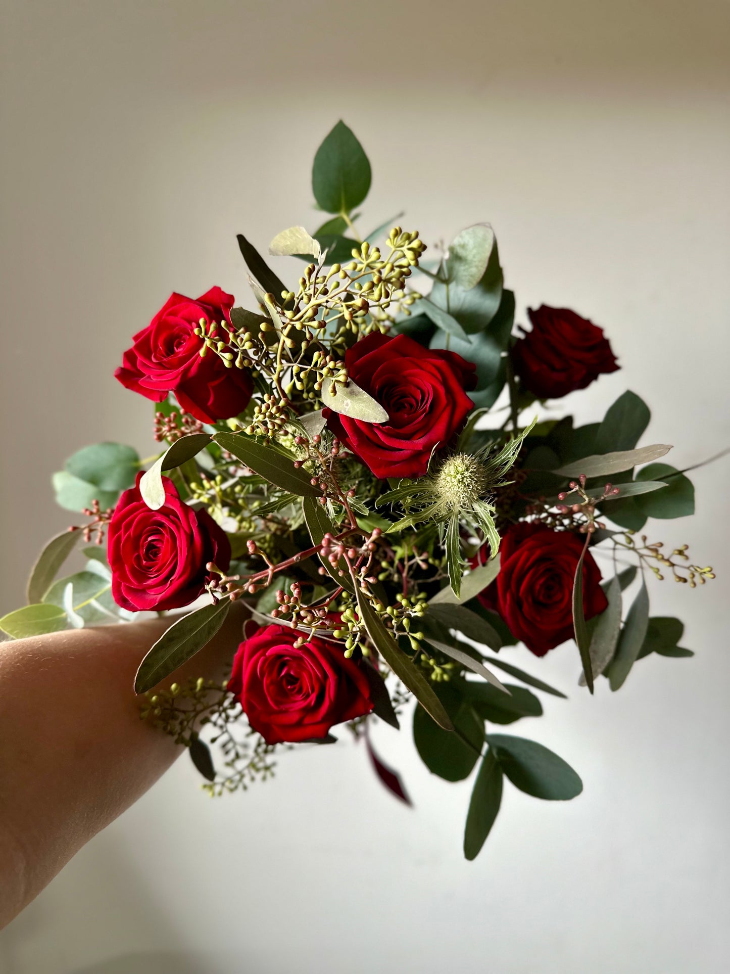 6 Red Roses Bouquet