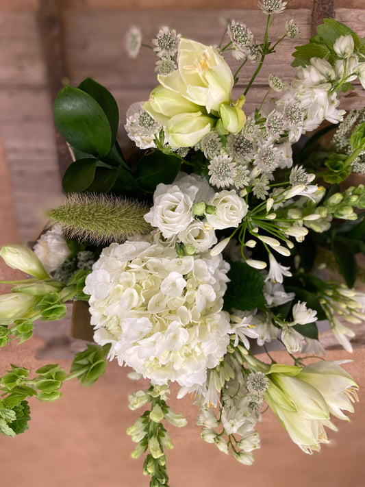 White Christmas Bouquet