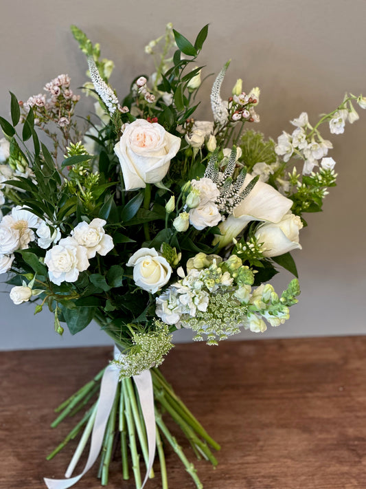 Classic Whites Bouquet