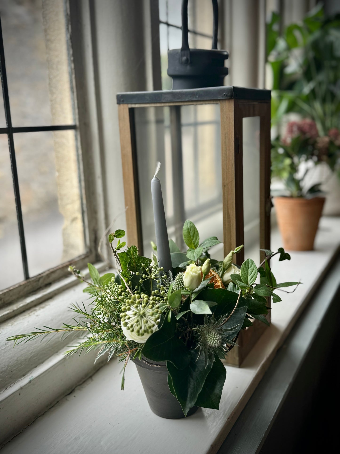 Single Candle Arrangement