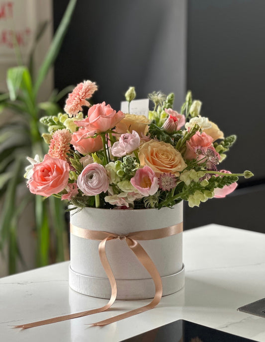 Pastel Hat Box (£40 / £60 / £80)