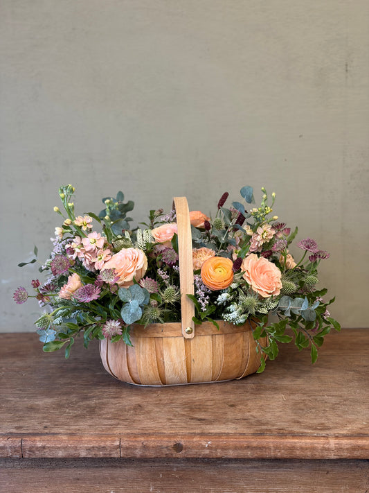 Pastel Basket (£50 / £70)