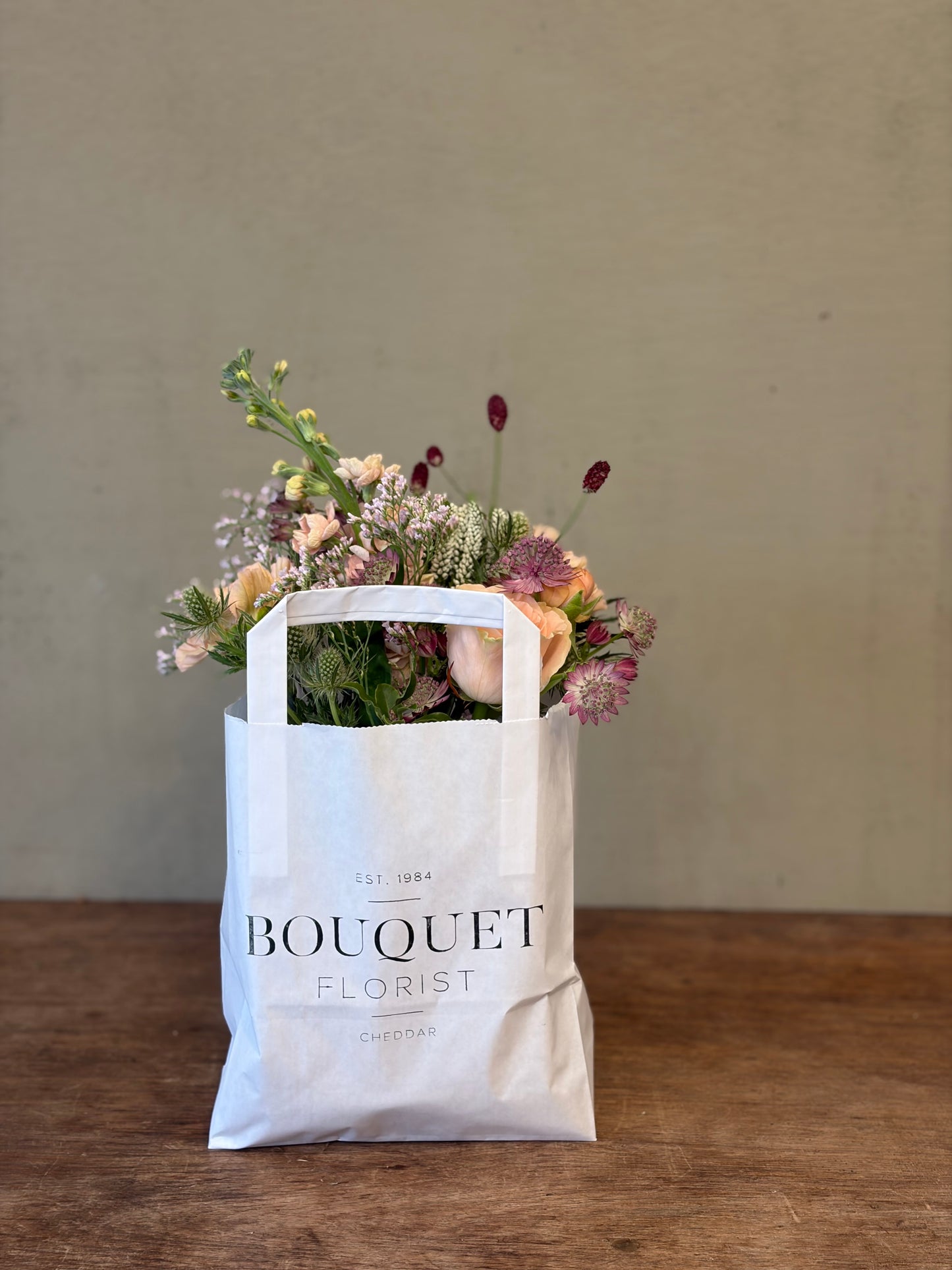 Pastel Jar Posy in Bag (£20 / £25)