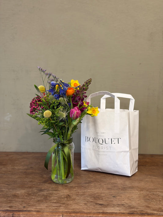 Colourful Jar Posy in Bag (£20 / £25)