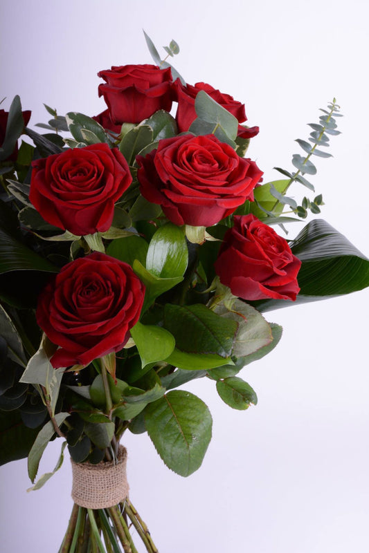 18 Red Roses