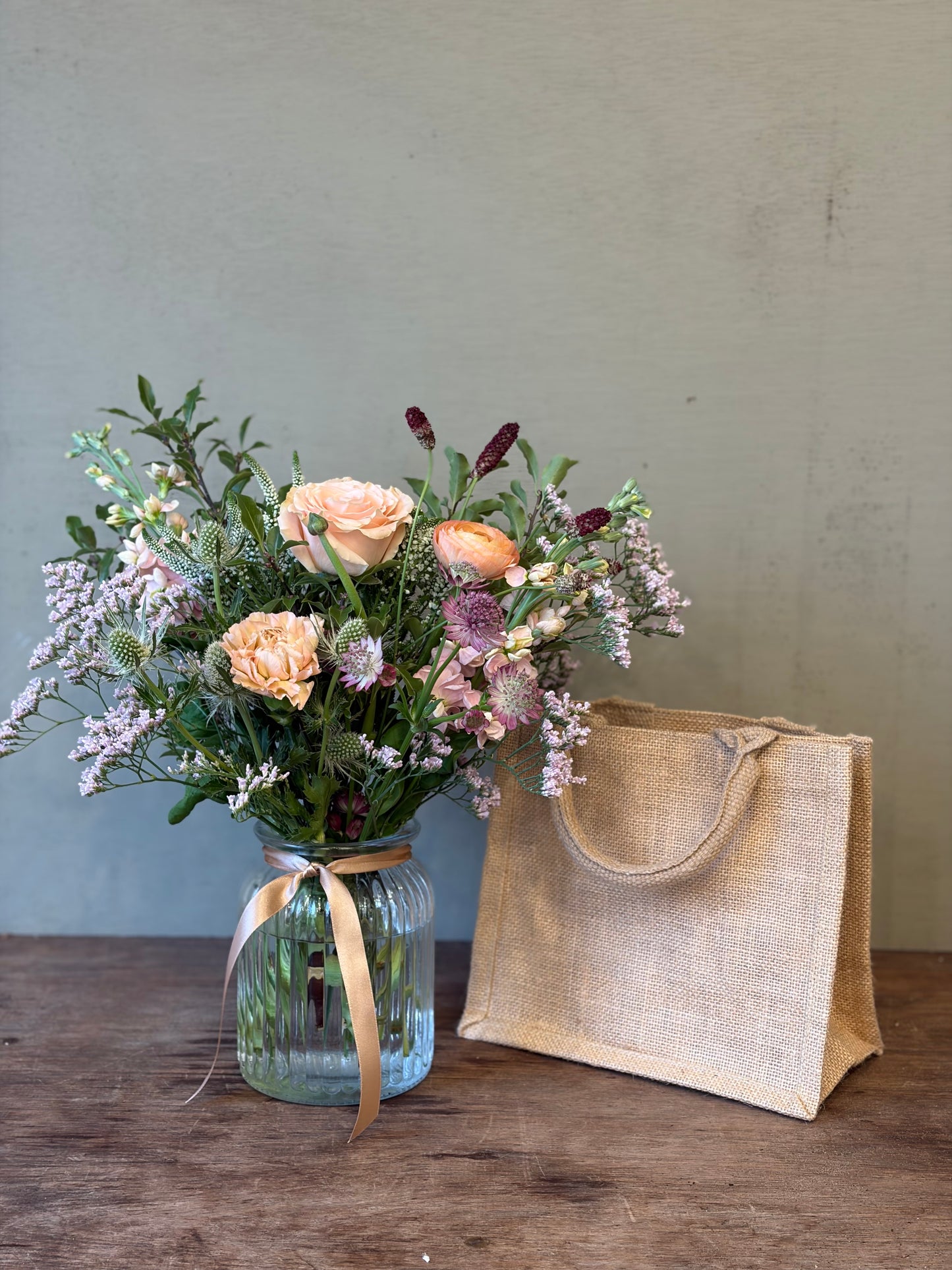 Pastel Vase in Hessian Bag (£35 / £45)